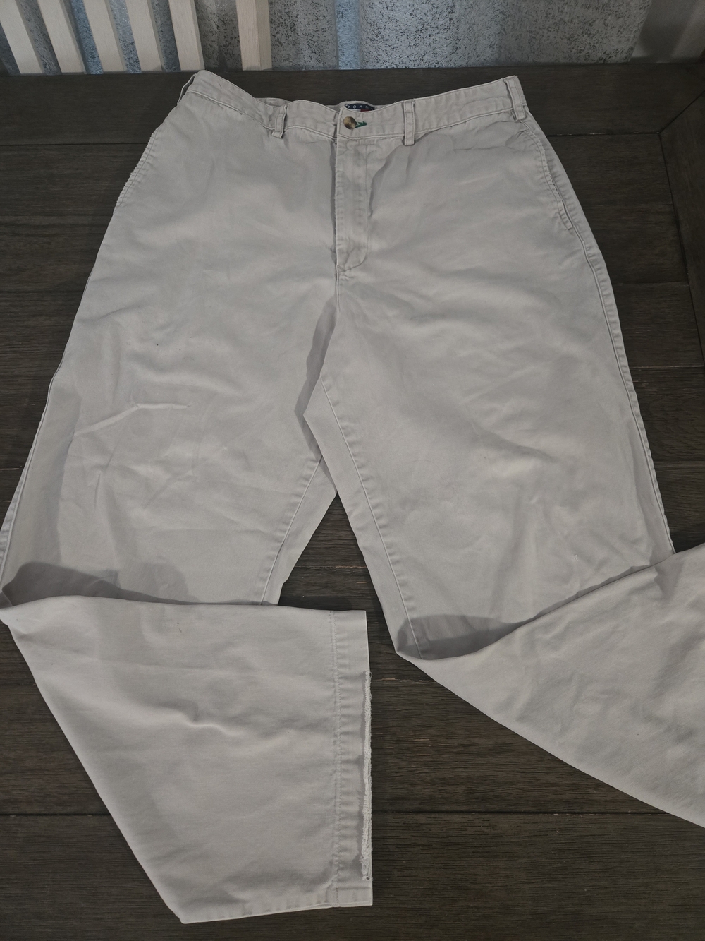 Vintage Tommy Hilfiger Chino Pants Khaki Beige Cotton Year 2000 Y2K Dad Mens